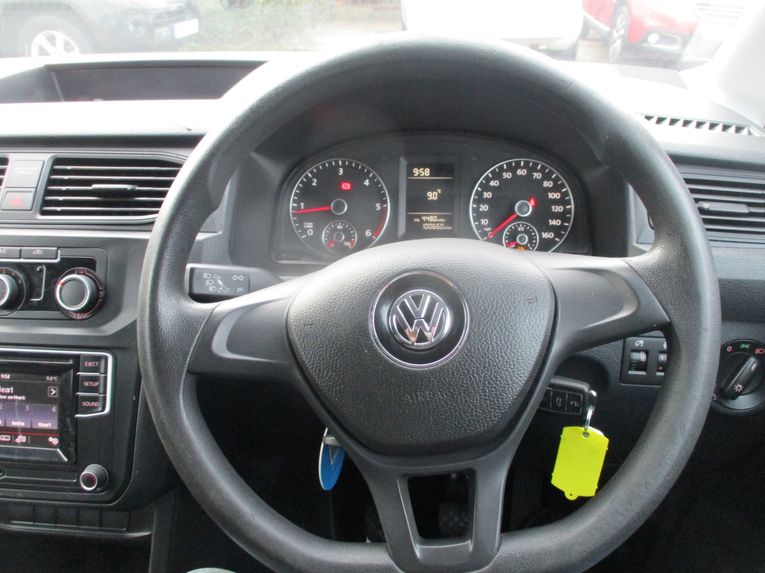 Used Volkswagen Caddy Maxi 2015 for sale - 77541562: Photo 28