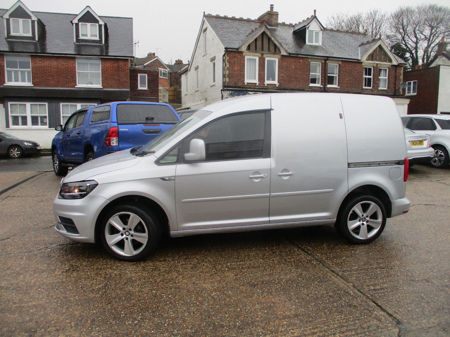 Used Volkswagen Caddy 2018 for sale - 77505539: Photo 2