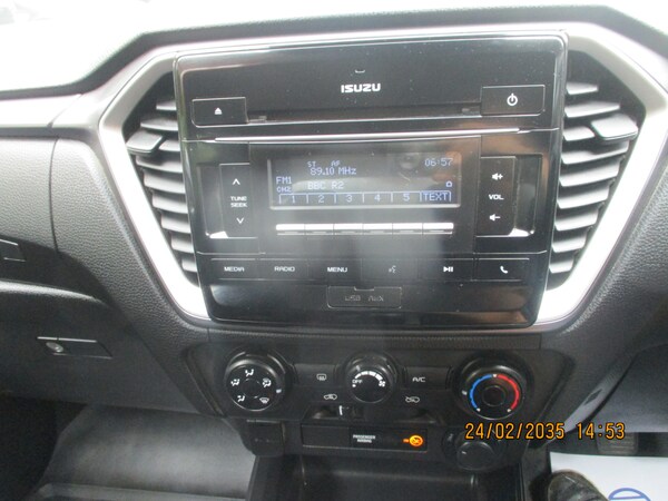 Used Isuzu D-Max 2022 for sale - 75618276: Photo 16