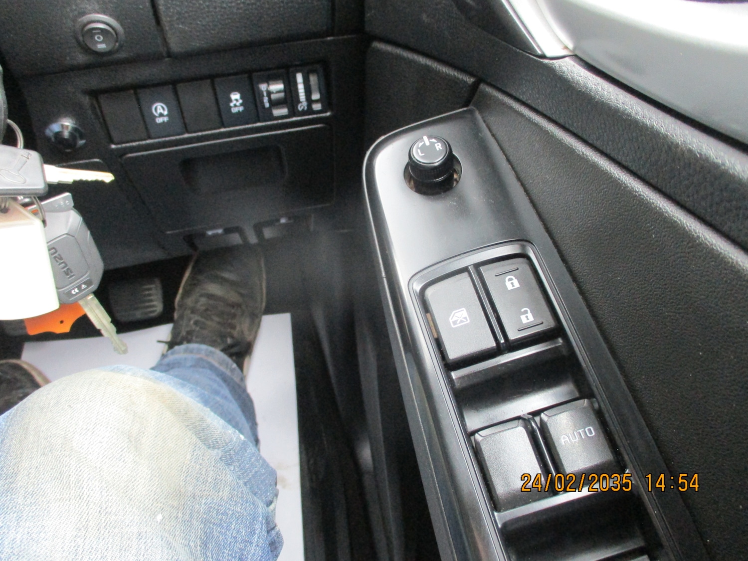 Vehicle 21