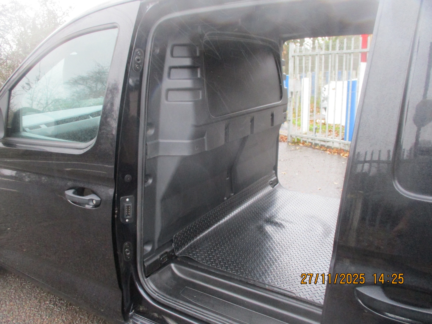 Used Volkswagen Caddy Maxi 2023 for sale - 76720256: Photo 22