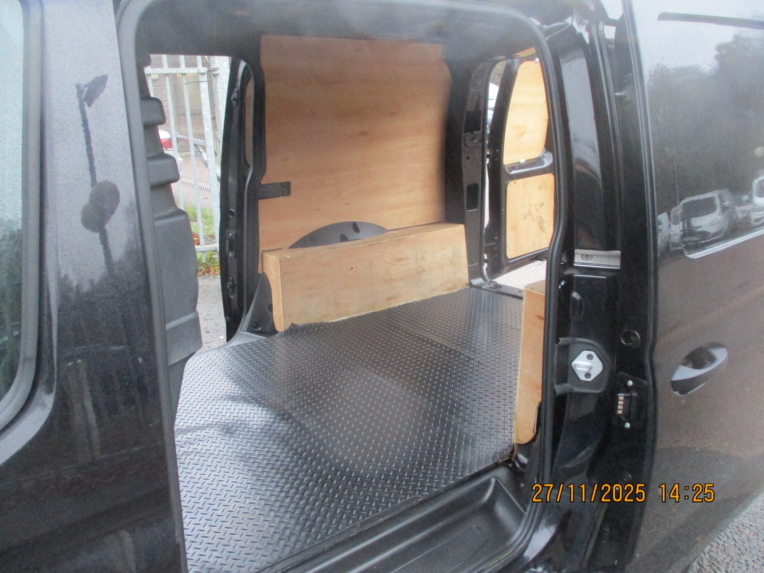 Used Volkswagen Caddy Maxi 2023 for sale - 76720256: Photo 23