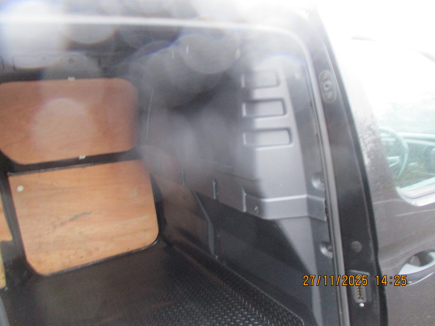 Used Volkswagen Caddy Maxi 2023 for sale - 76720256: Photo 28