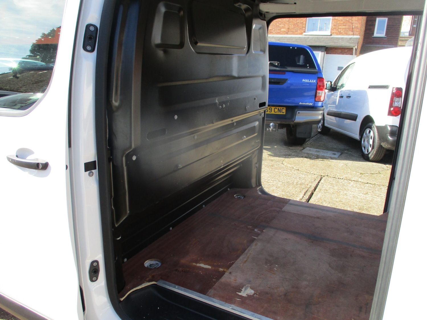 Used Vauxhall Vivaro 2019 for sale - 77717704: Photo 20