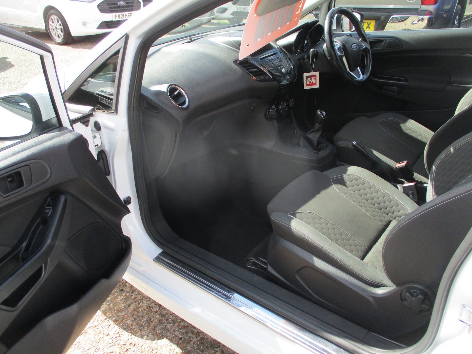 Used Ford Fiesta 2017 for sale - 78012791: Photo 11