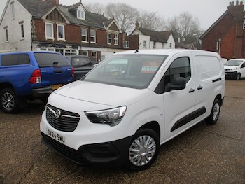 Used Vauxhall Combo 2024 for sale - 77493256: Photo