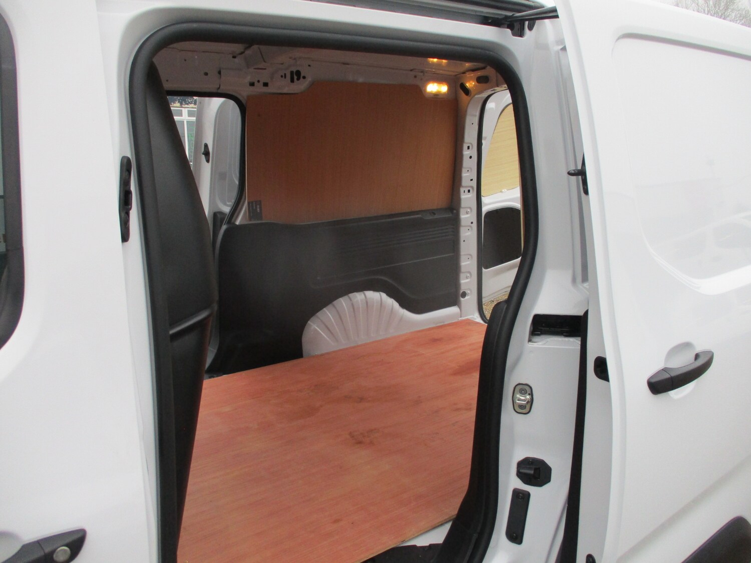 Used Vauxhall Combo 2024 for sale - 77493256: Photo 20