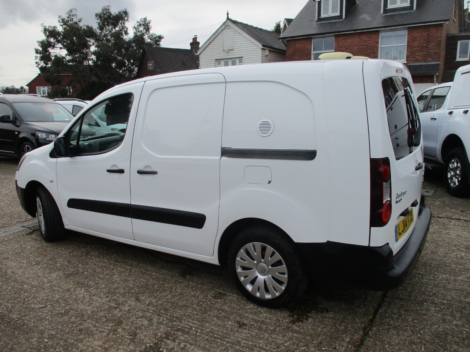 Used Citroen Berlingo 2014 for sale - 77873697: Photo 2