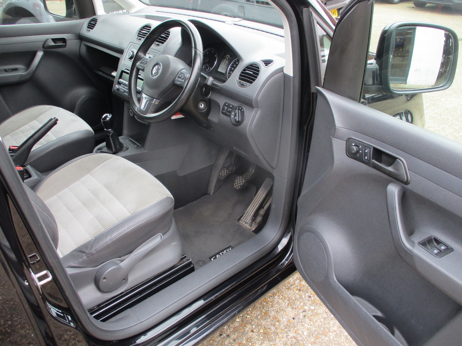 Used Volkswagen Caddy 2014 for sale - 77847954: Photo 24