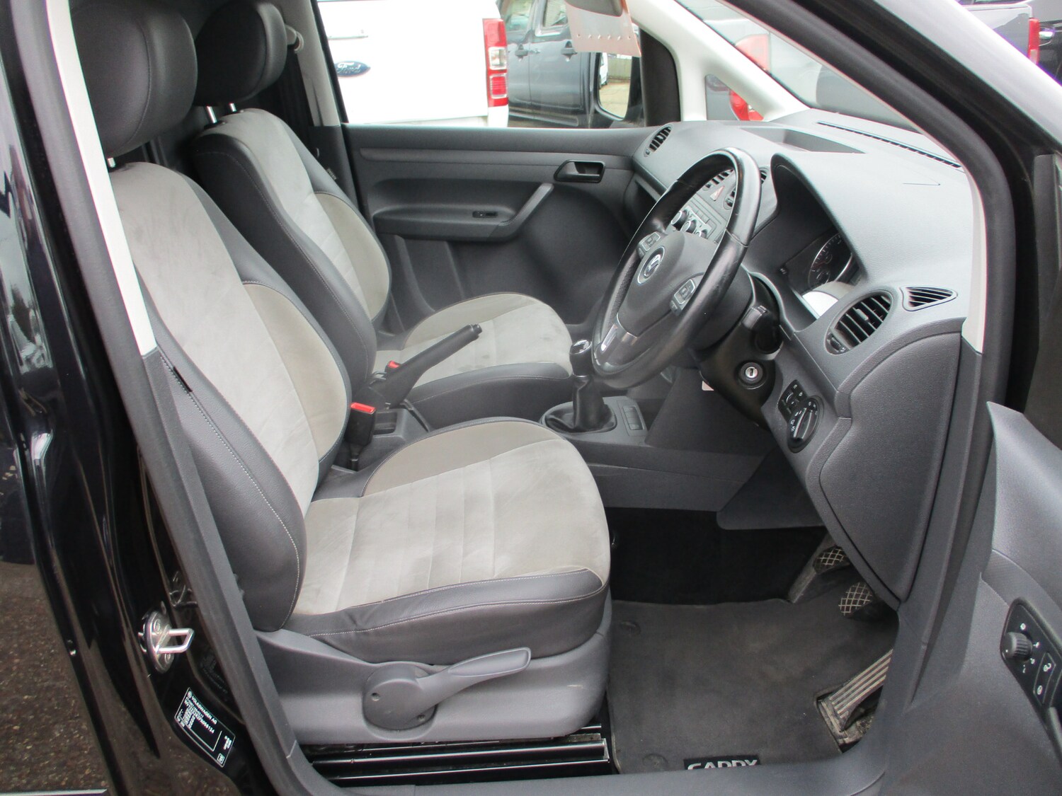 Used Volkswagen Caddy 2014 for sale - 77847954: Photo 25