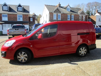 Used Citroen Berlingo 2018 for sale - 78165582: Photo