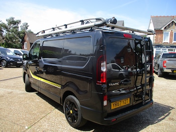 Used Renault Trafic 2017 for sale - 78736871: Photo