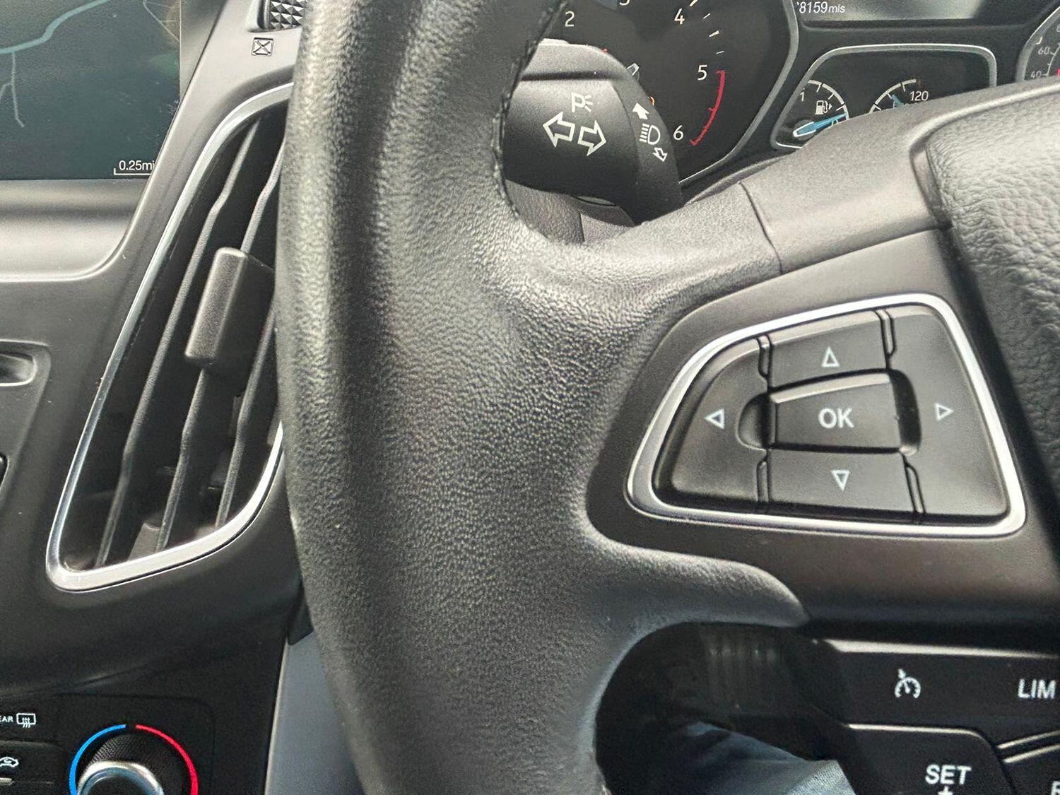 Used Ford Focus 2017 for sale - 76793833: Photo 13