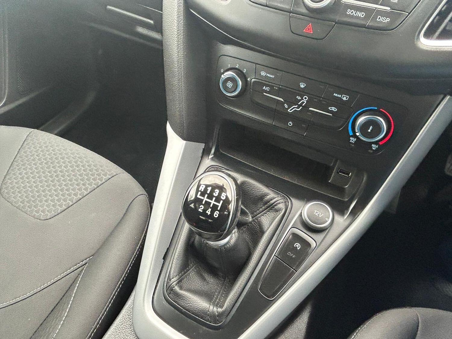 Used Ford Focus 2017 for sale - 76793833: Photo 17