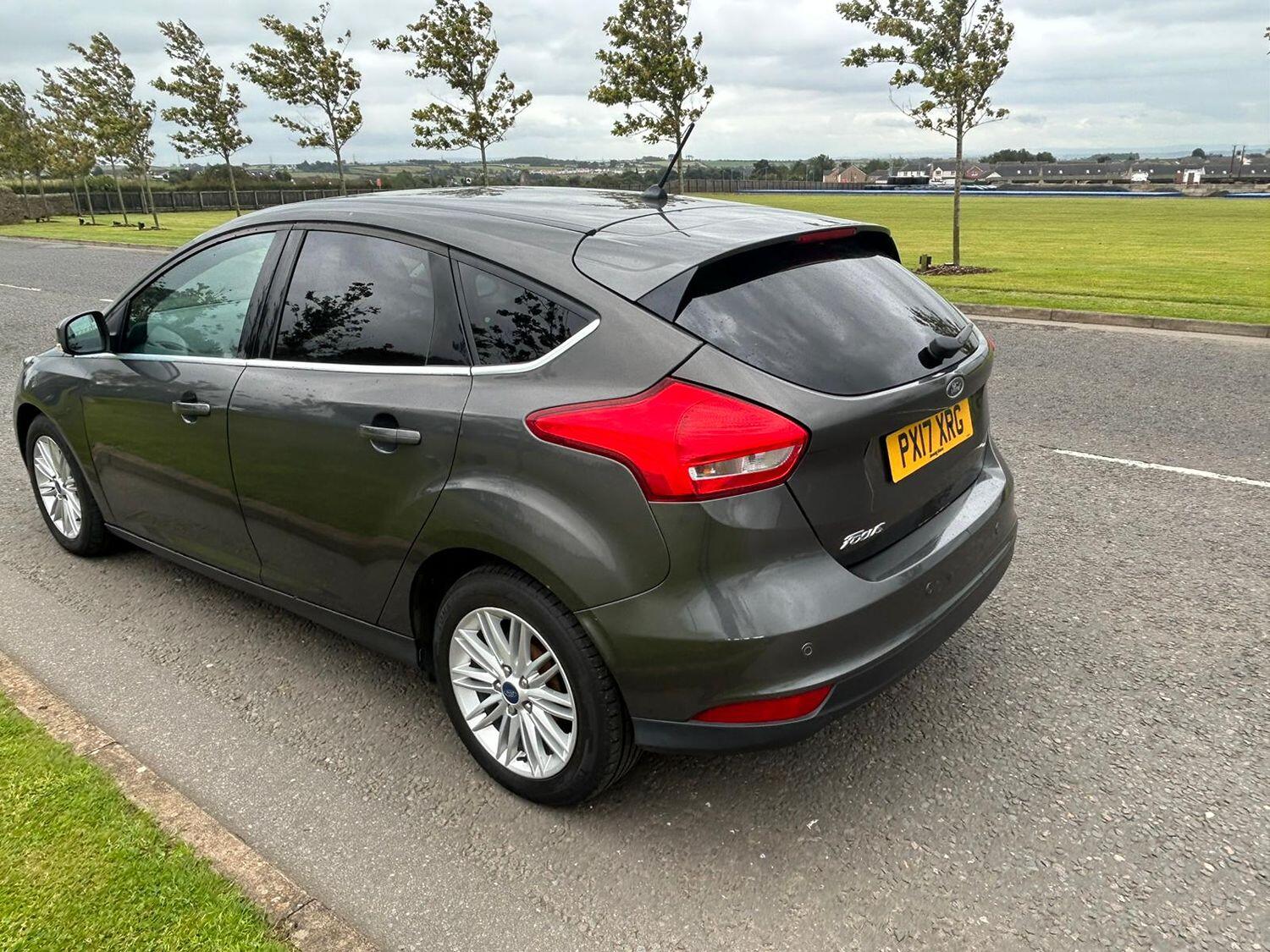 Used Ford Focus 2017 for sale - 76793833: Photo 3