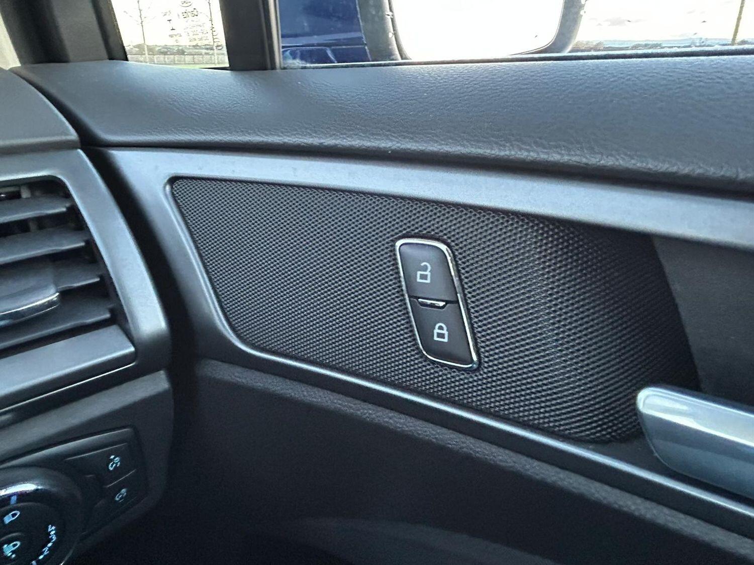 Used Ford Mondeo 2016 for sale - 76273342: Photo 25