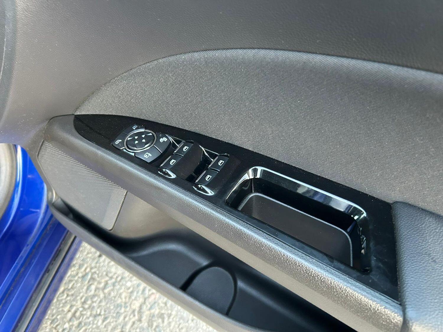 Used Ford Mondeo 2016 for sale - 76273342: Photo 28