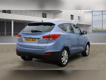 Used Hyundai Ix35 2013 for sale - 76249301: Photo 3