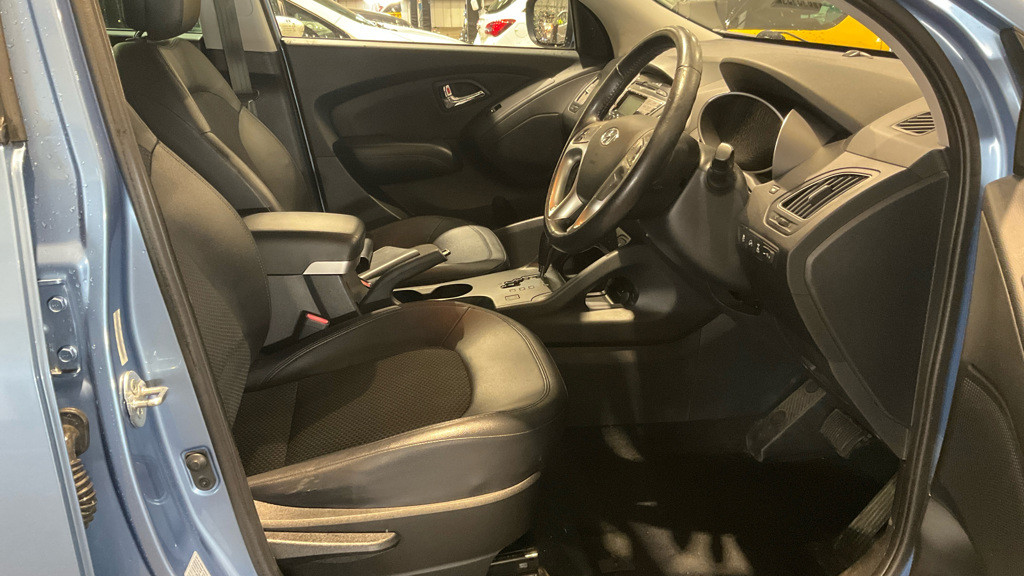Used Hyundai Ix35 2013 for sale - 76249301: Photo 9