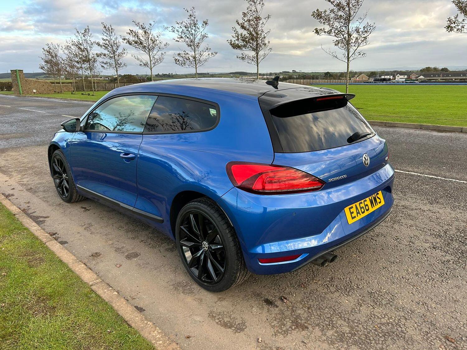 Used Volkswagen Scirocco 2016 for sale - 76198207: Photo 4