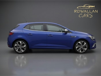 Used Renault Megane 2019 for sale - 79566598: Photo