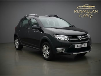 Used Dacia Sandero Stepway 2016 for sale - 79311590: Photo