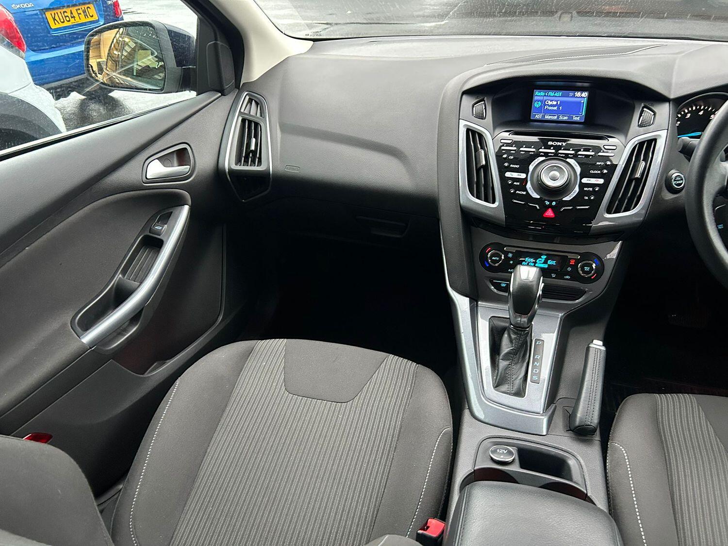 Used Ford Focus 2012 for sale - 76098739: Photo 11