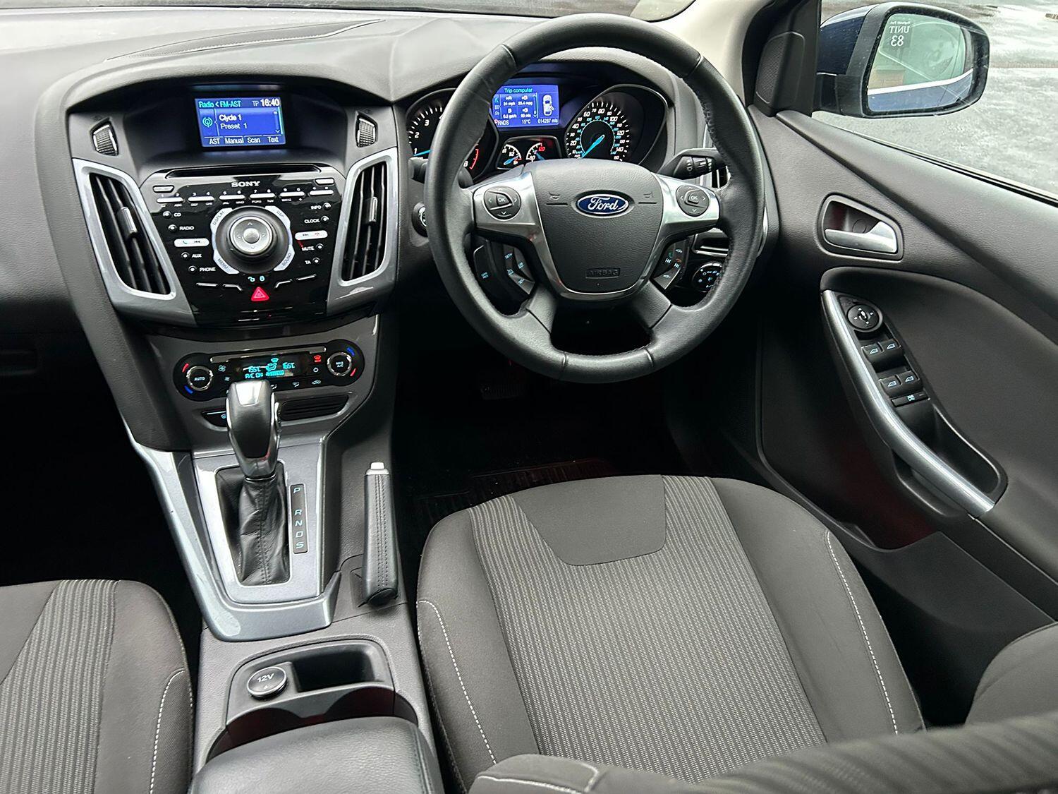 Used Ford Focus 2012 for sale - 76098739: Photo 12