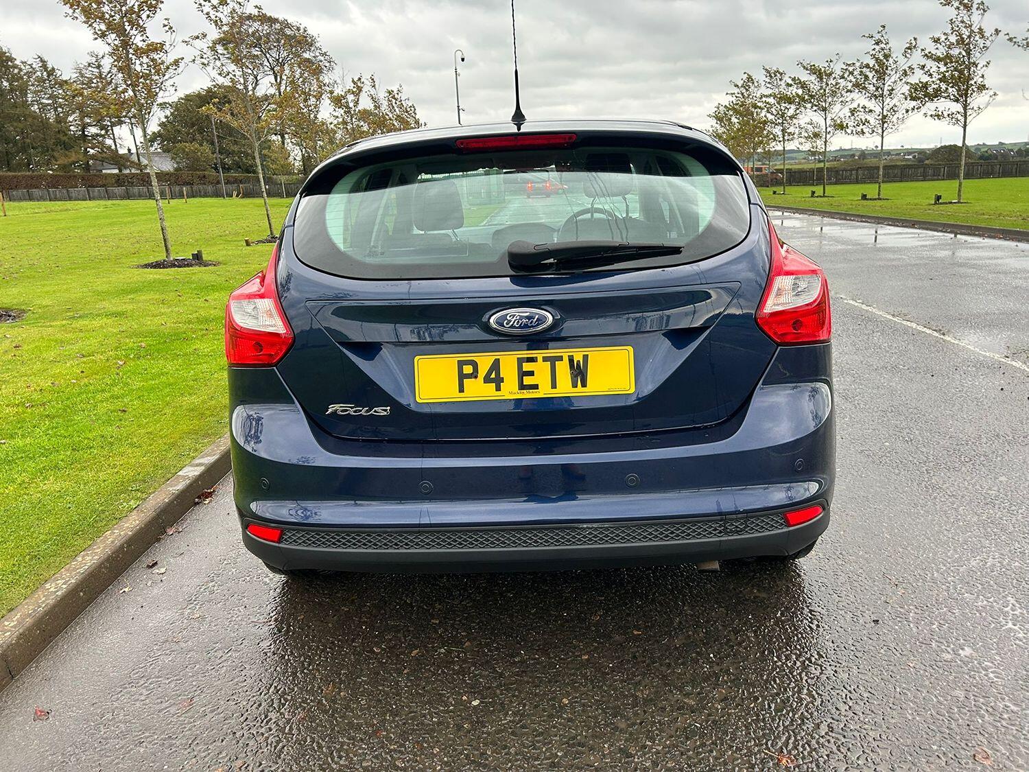 Used Ford Focus 2012 for sale - 76098739: Photo 8