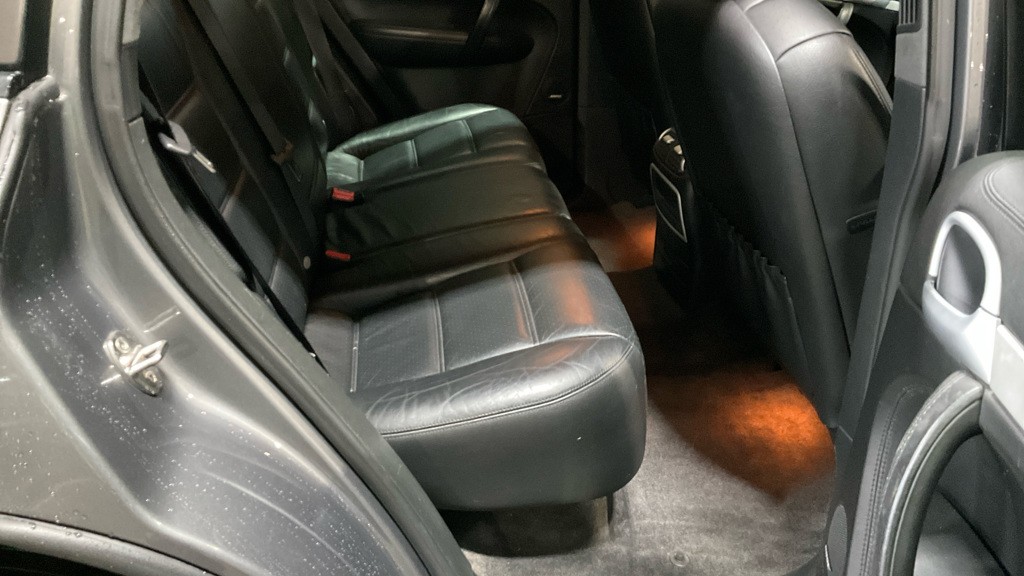 Used Porsche Cayenne 2007 for sale - 76637470: Photo 12