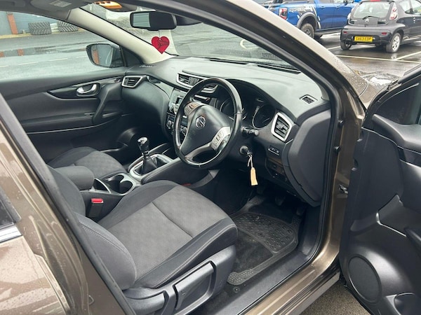 Used Nissan Qashqai 2014 for sale - 73928510: Photo 16