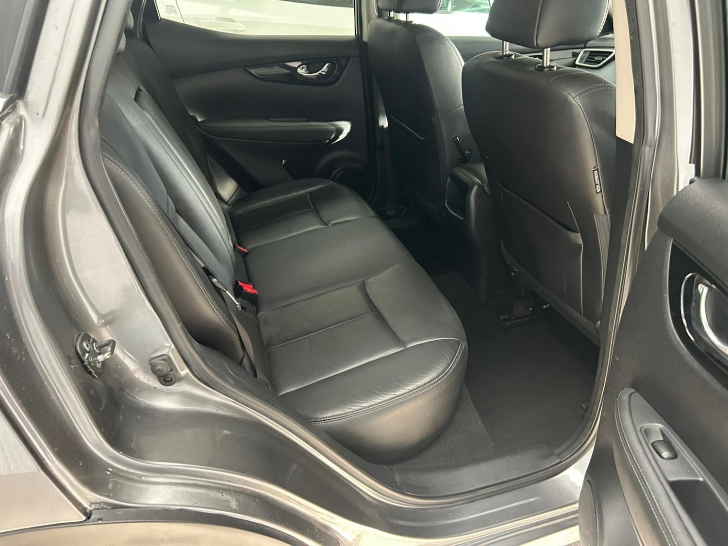 Used Nissan Qashqai 2016 for sale - 76692789: Photo 20