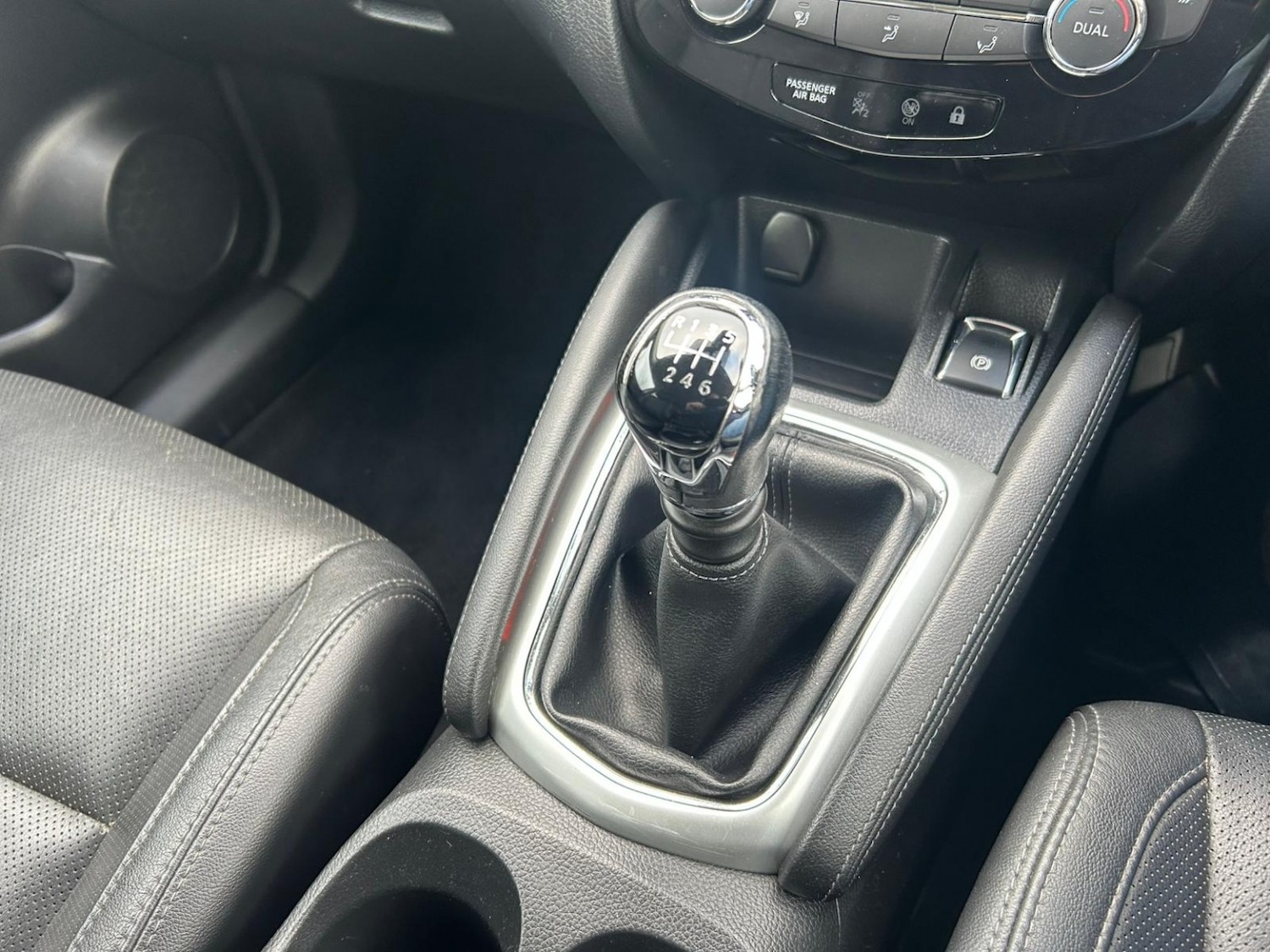 Used Nissan Qashqai 2016 for sale - 76692789: Photo 21