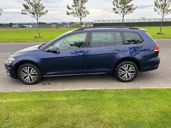 Used Volkswagen Golf 2018 for sale - 75862107: Photo