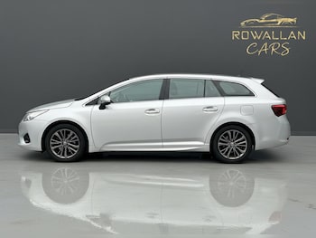 Used Toyota Avensis 2018 for sale - 78105973: Photo