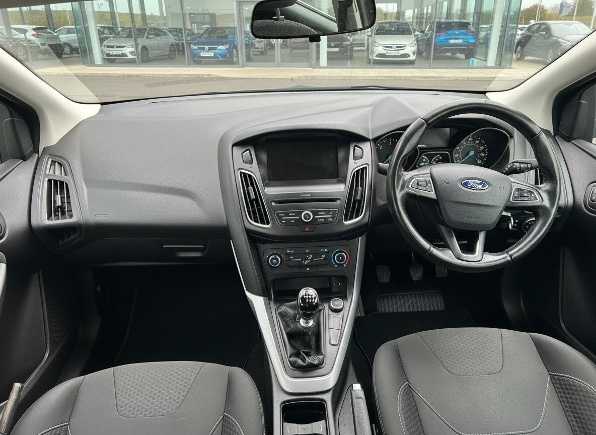 Used Ford Focus 2015 for sale - 77921438: Photo 9