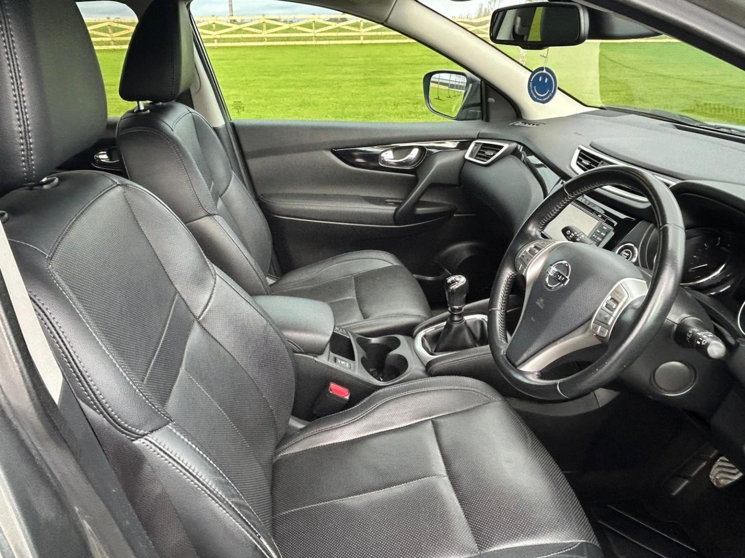 Used Nissan Qashqai 2016 for sale - 76637438: Photo 24