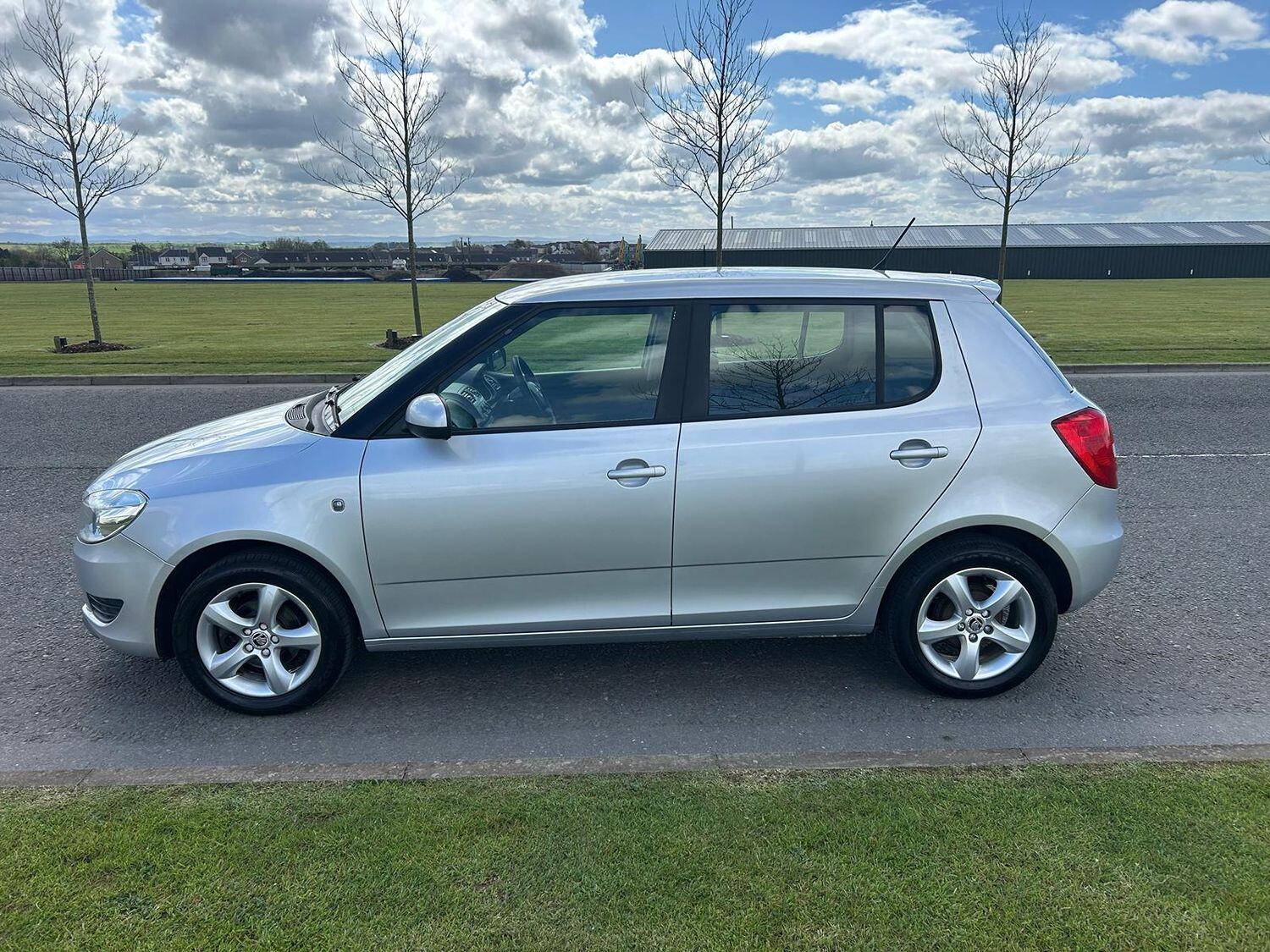 Used Skoda Fabia 2013 for sale - 77195502: Photo 2