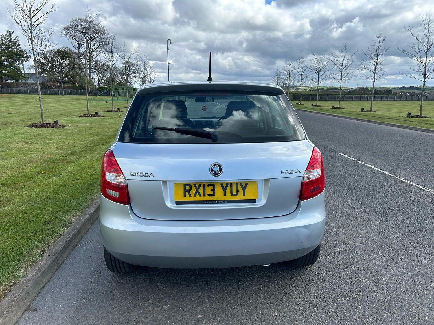 Used Skoda Fabia 2013 for sale - 77195502: Photo 9