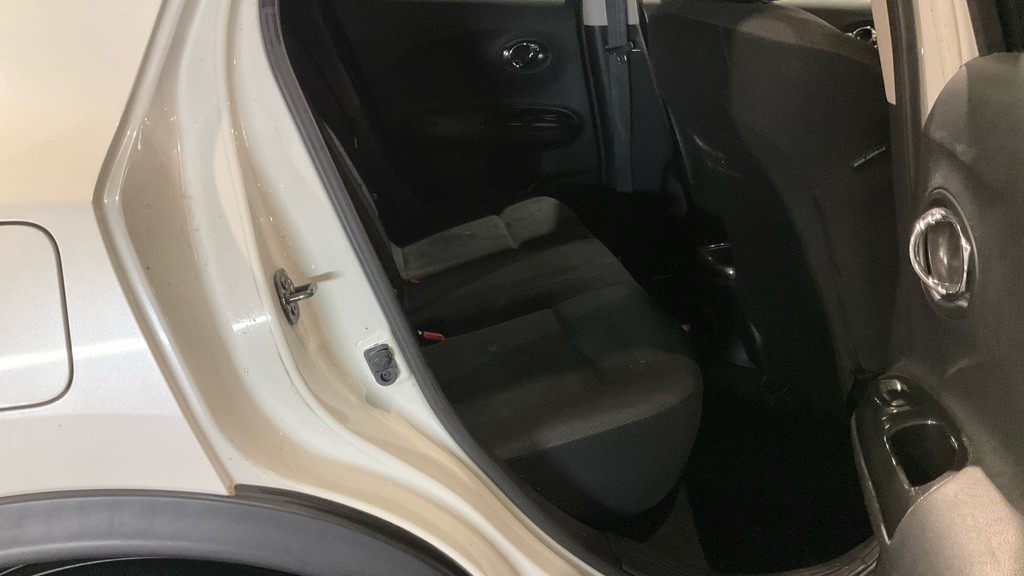 Used Nissan Juke 2014 for sale - 77166102: Photo 5