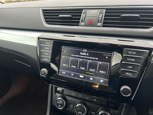 Used Skoda Superb 2016 for sale - 76181101: Photo 16