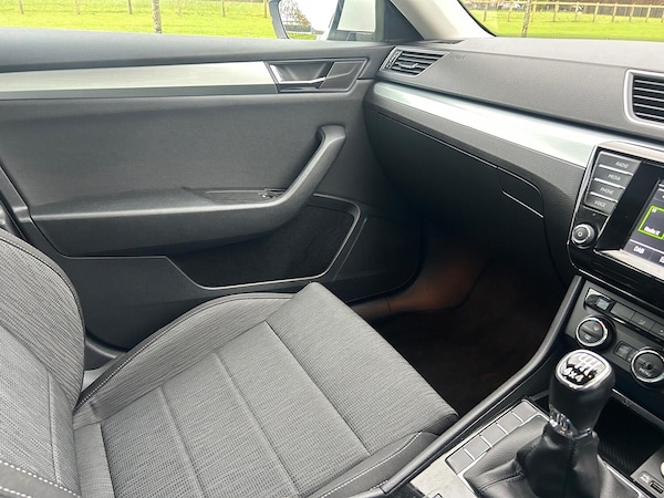 Used Skoda Superb 2016 for sale - 76181101: Photo 18