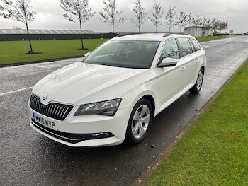 Used Skoda Superb 2016 for sale - 76181101: Photo 2