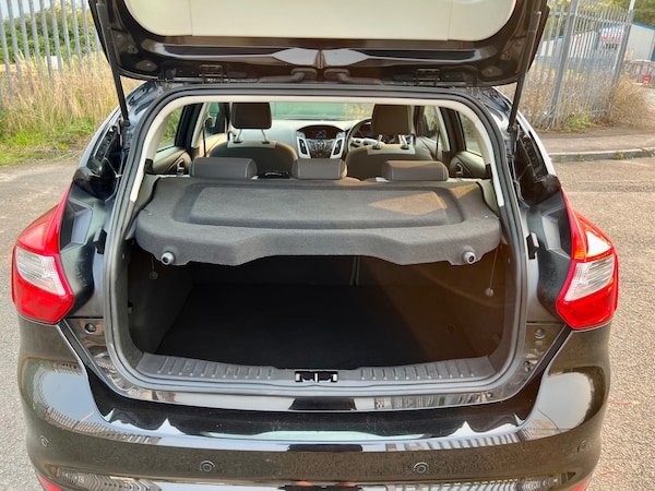 Used Ford Focus 2013 for sale - 75650257: Photo 10