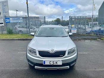 Used Skoda Octavia 2015 for sale - 75807428: Photo