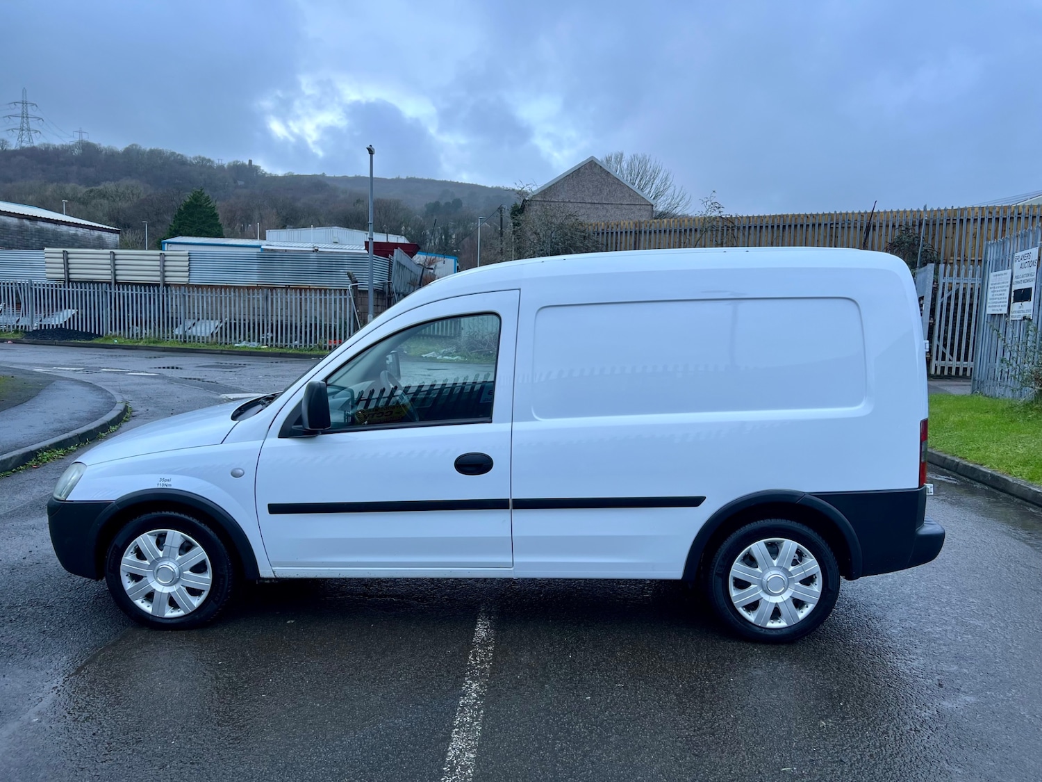 Used Vauxhall Combo 2011 for sale - 76855428: Photo 10