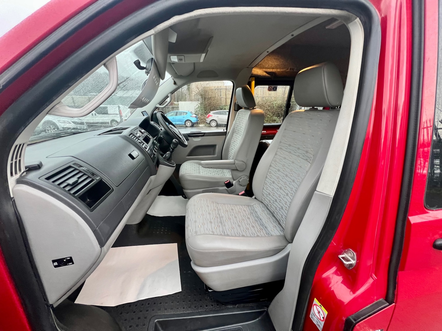 Used Volkswagen Transporter 2011 for sale - 77515322: Photo 12