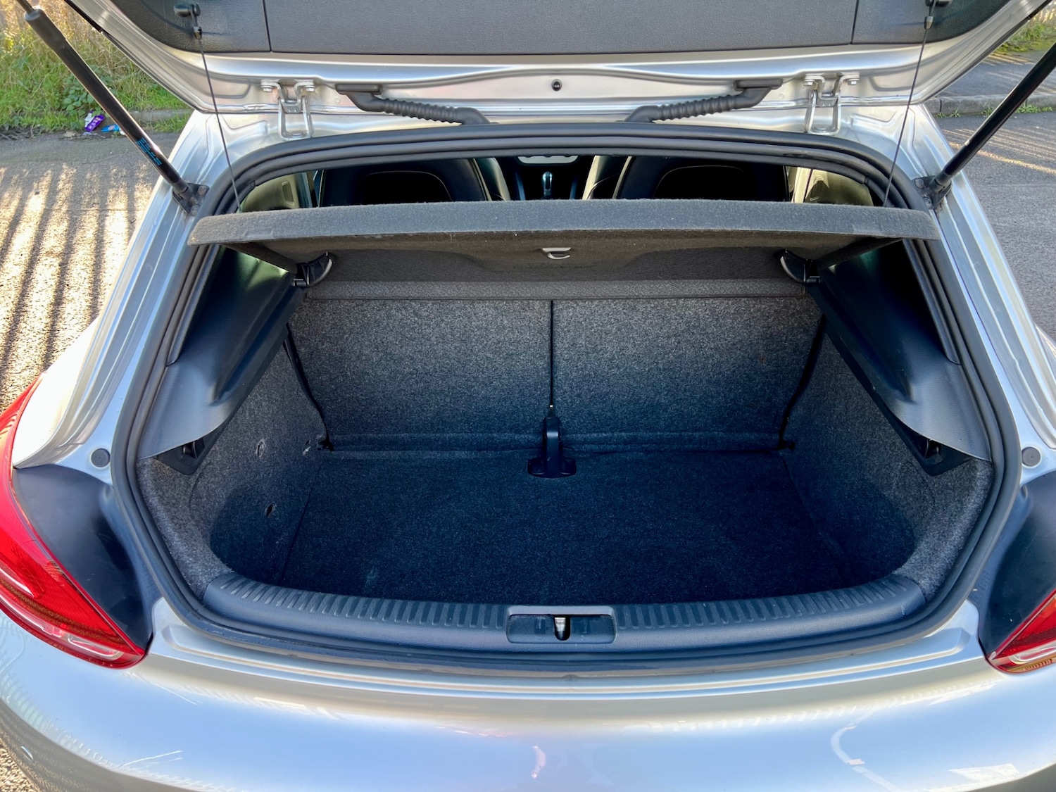 Used Volkswagen Scirocco 2013 for sale - 76855341: Photo 9