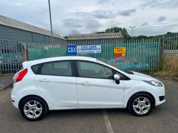 Used Ford Fiesta 2015 for sale - 75361739: Photo