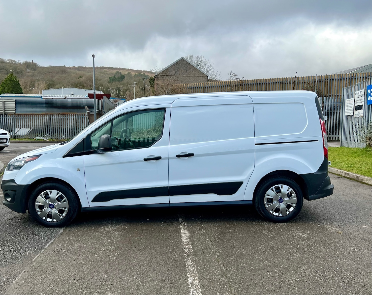 Used Ford Transit Connect 2016 for sale - 77636837: Photo 7